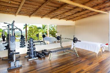 Fitnessraum mit Meerblick