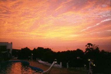 Sonnenuntergang von der Poolebene aus