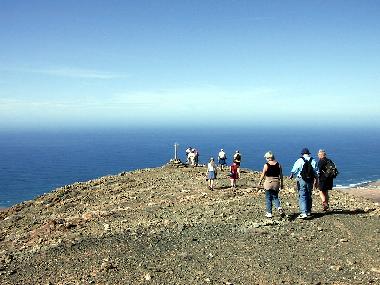 Wanderung oberhalb der Anlage der Wohnung, mit Blick auf den Atlantik