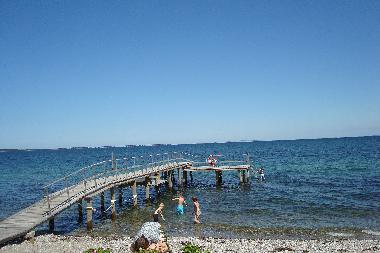 m�ske en tur ned til stranden, en g�tur eller m�ske en sv�mmetur