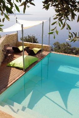 Villa in Kentrom / Agni (Kerkyra) oder Ferienwohnung oder Ferienhaus