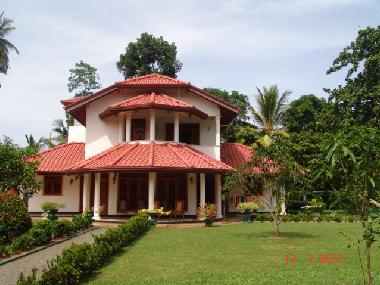 Villa Elephant House