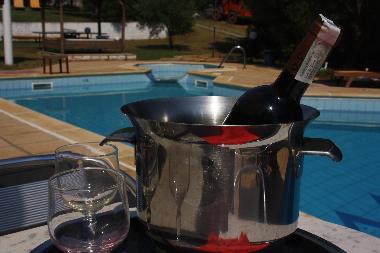 Auf Wunsch fr gewisse Anlsse feiern wir auch gerne mit unsere Gste gemeinsam.