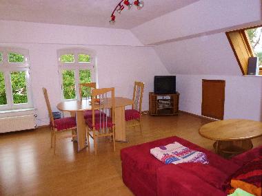 Wohnzimmer mit Schlafcouch