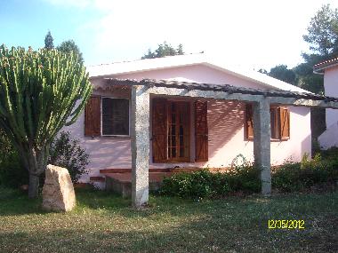 Villa in CHIA (Cagliari) oder Ferienwohnung oder Ferienhaus