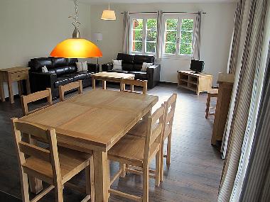 Der Wohnraum mit Sitzecke