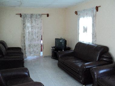 Ferienhaus in Brusubi (Western) oder Ferienwohnung oder Ferienhaus