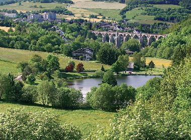 Stryckpark mit Viadukt