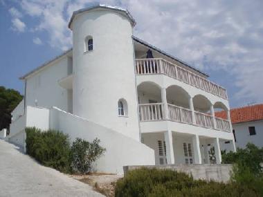 Villa in Stanici (Splitsko-Dalmatinska) oder Ferienwohnung oder Ferienhaus