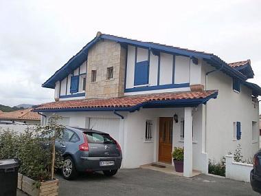 Villa in URRUGNE (Pyr�n�es-Atlantiques) oder Ferienwohnung oder Ferienhaus