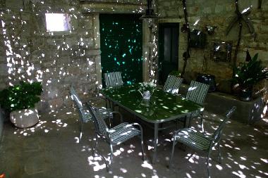 Ferienhaus in Grohote (Splitsko-Dalmatinska) oder Ferienwohnung oder Ferienhaus