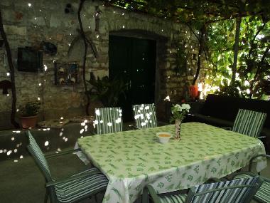 Ferienhaus in Grohote (Splitsko-Dalmatinska) oder Ferienwohnung oder Ferienhaus