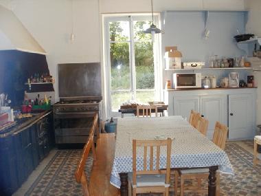 Schloss / Burg in Les Halles (Rh�ne) oder Ferienwohnung oder Ferienhaus