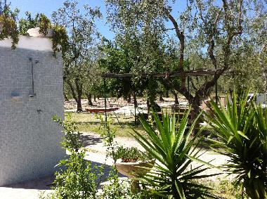 Garten mit Auendusche