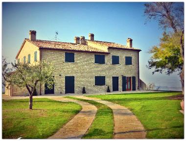 Ferienhaus in Montelabbate (Pesaro e Urbino) oder Ferienwohnung oder Ferienhaus