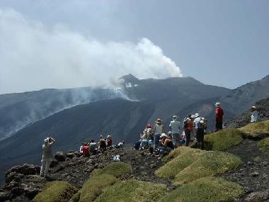 trekking in Etna