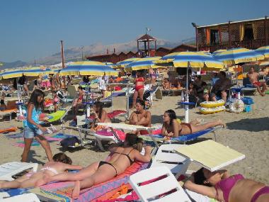 Villa in CAMPOFELICE DI ROCCELLA (Palermo) oder Ferienwohnung oder Ferienhaus