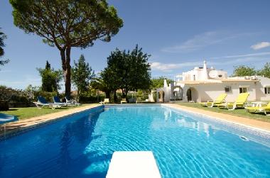Villa in Vilamoura (Algarve) oder Ferienwohnung oder Ferienhaus