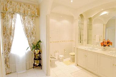 Villa in Funchal (Madeira) oder Ferienwohnung oder Ferienhaus