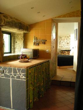 Hier erwarten Sie nicht nur Obst und selbstgebackener Kuchen, sondern auch ein �ppig gef�lllter K�hl