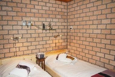 Schlafzimmer Brigitta -1-