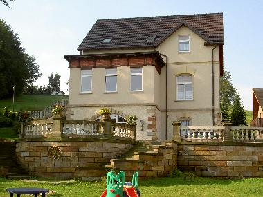 Villa in Kurort Oybin (Oberlausitz / Niederschlesien) oder Ferienwohnung oder Ferienhaus