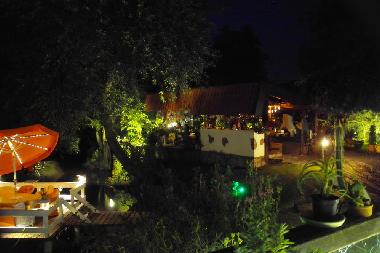 Frhstcksinsel und Finka bei Nacht
