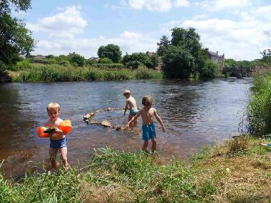 Ferienhaus in V�zelay (Yonne) oder Ferienwohnung oder Ferienhaus