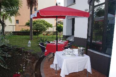Pension in Funchal (Madeira) oder Ferienwohnung oder Ferienhaus