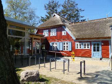 Ferienwohnung in Prerow (Fischland-Dar�-Zingst) oder Ferienwohnung oder Ferienhaus