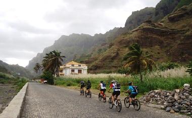 Pension in Ponta do Sol (Ribeira Grande) oder Ferienwohnung oder Ferienhaus