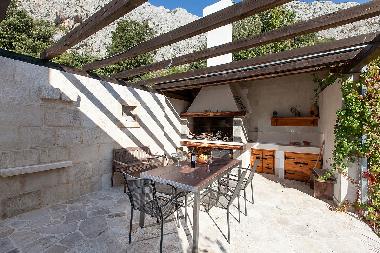 Ferienhaus in Makarska (Splitsko-Dalmatinska) oder Ferienwohnung oder Ferienhaus