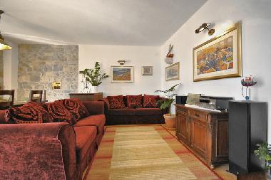 Ferienhaus in Mimice Medici (Splitsko-Dalmatinska) oder Ferienwohnung oder Ferienhaus