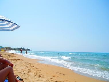 Standstrand auf Keta in der Nhe vom Haus