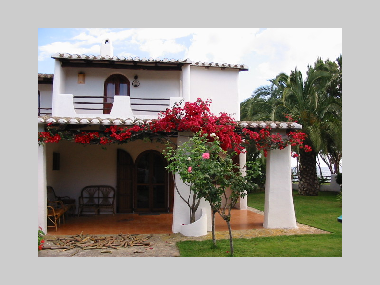 Villa in Quartu Sant'Elena (Cagliari) oder Ferienwohnung oder Ferienhaus