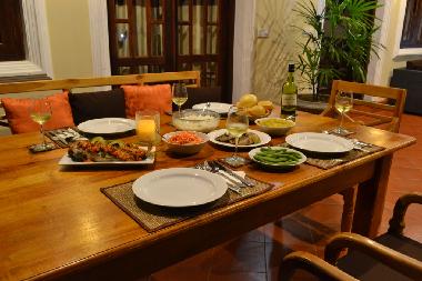 unser Koch bereitet sehr schmackhafte Gerichte zu