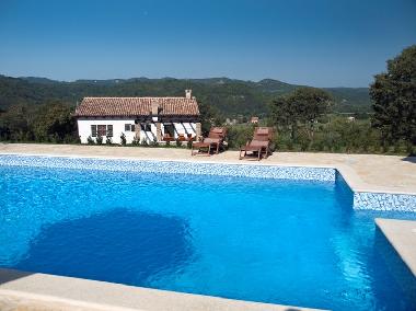 Villa in Boljun (Istarska) oder Ferienwohnung oder Ferienhaus