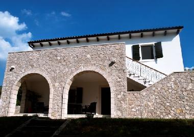 Villa in Boljun (Istarska) oder Ferienwohnung oder Ferienhaus
