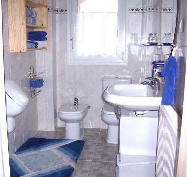 Badezimmer Wohnung B