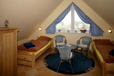  Schlaf / Wohnraum  oben