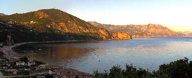 Ferienhaus in Budva (Montenegro) oder Ferienwohnung oder Ferienhaus