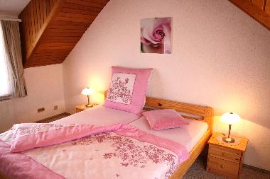 Schafzimmer 2 mit Doppelbett