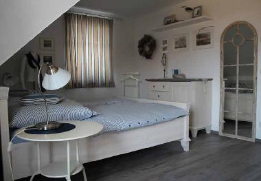 Schlafzimmer: Ansicht Doppelbett