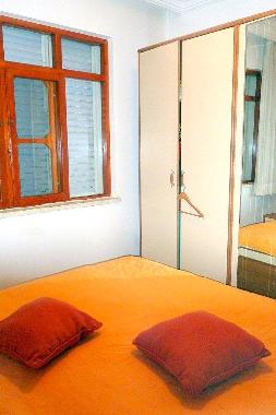 Teilansicht Schlafzimmer