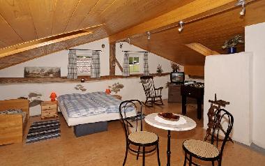 Speicherzimmer im DG