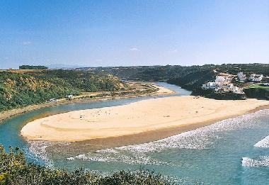 Ferienhaus in Baiona (Alentejo Litoral) oder Ferienwohnung oder Ferienhaus