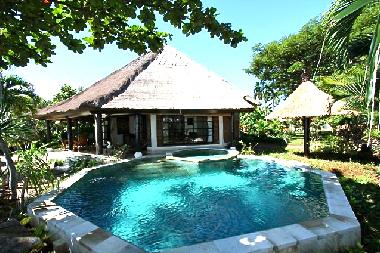 Villa in Lovina / Dencarik (Bali) oder Ferienwohnung oder Ferienhaus