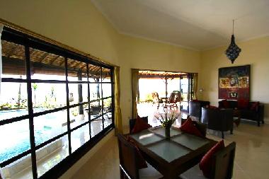 Villa in Lovina / Dencarik (Bali) oder Ferienwohnung oder Ferienhaus
