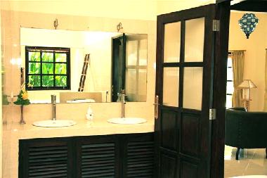 Villa in Lovina / Dencarik (Bali) oder Ferienwohnung oder Ferienhaus