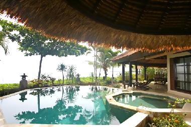 Villa in Lovina / Dencarik (Bali) oder Ferienwohnung oder Ferienhaus